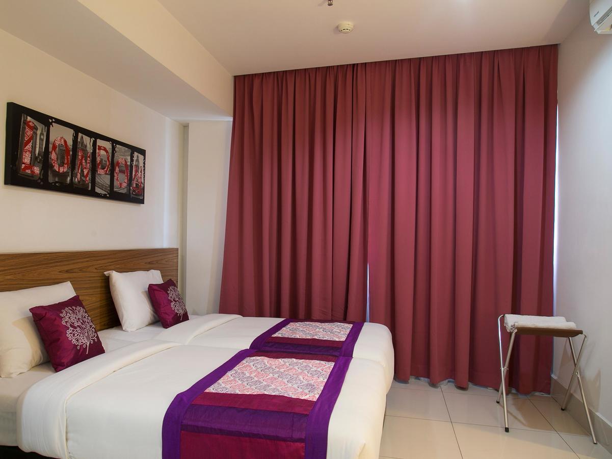 Oyo 180 V Hotel Kuala Lumpur Kültér fotó